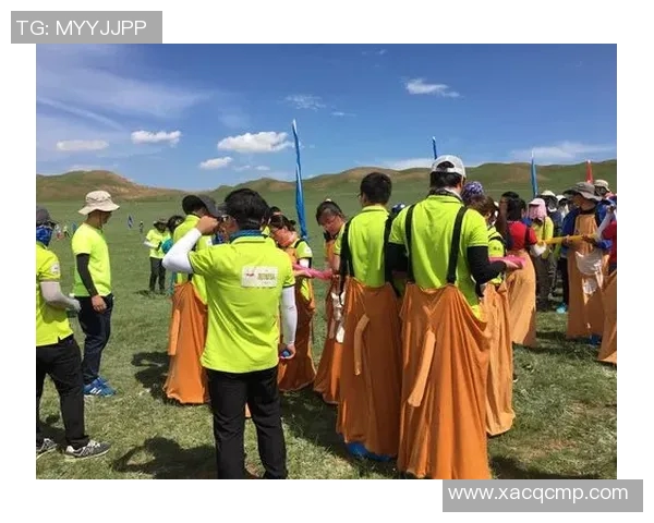 LNG在大师赛中的团队配合表现分析与点评探讨